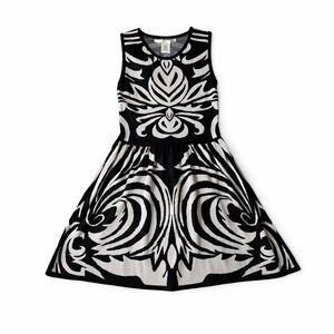Max Studio Black and White Sleeveless Patterned Fit-and-Flare Dress